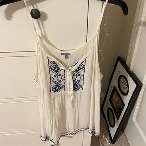 Charlotte Russe fashionable tank top
